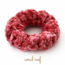 Load image into Gallery viewer, Coral Reef Scrunchie