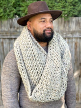 Load image into Gallery viewer, Blanket Infinity Scarf