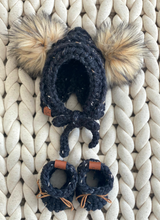 Load image into Gallery viewer, Obsidian Waki Hat